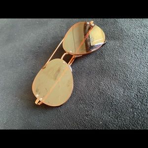 Rose Gold Aviator Sunglasses